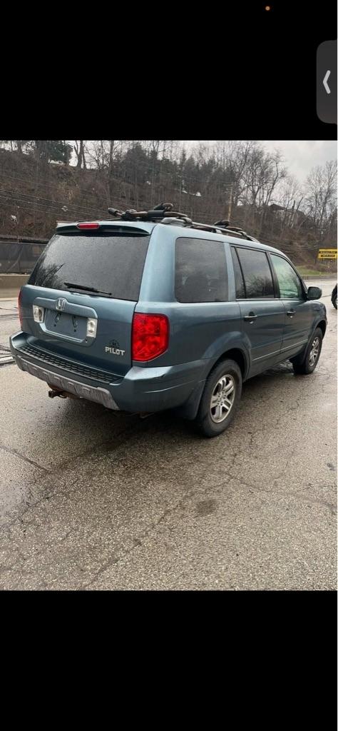 Honda Pilot EX w/ Leather 2005