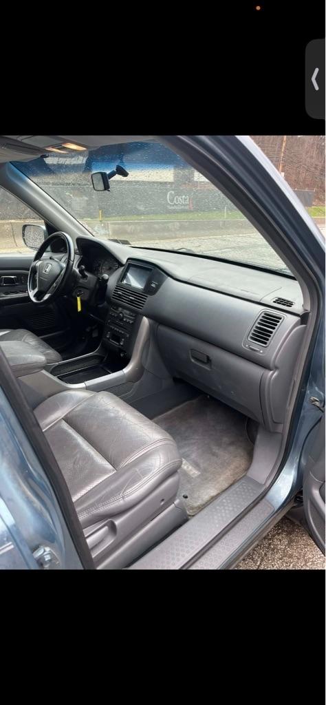 Honda Pilot EX w/ Leather 2005