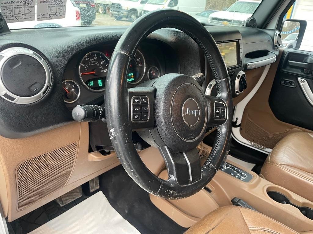 Jeep Wrangler Unlimited Sahara 4WD 2013