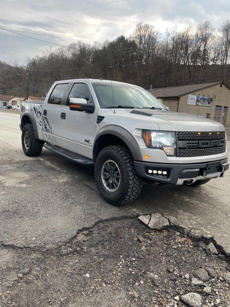Ford F-150 SVT Raptor SuperCrew 5.5-ft. Bed 4WD 2011