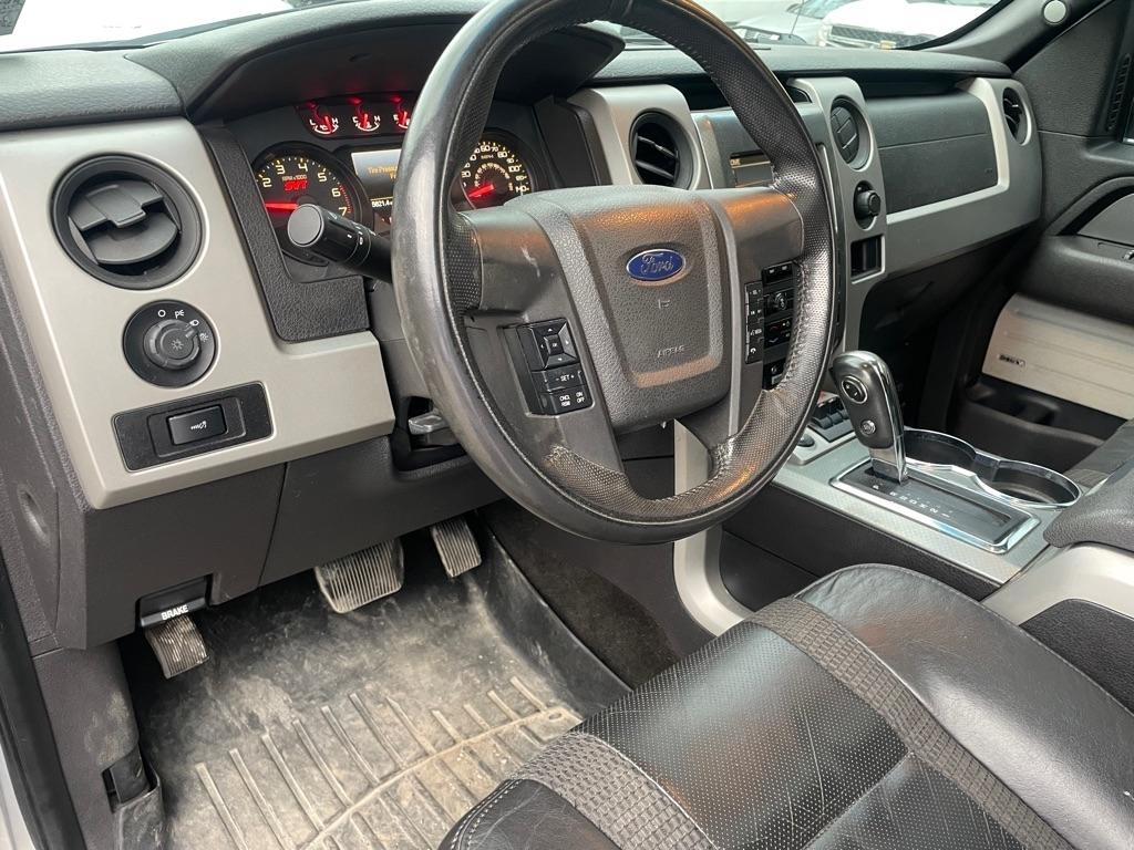 Ford F-150 SVT Raptor SuperCrew 5.5-ft. Bed 4WD 2011