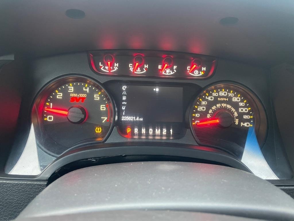 Ford F-150 SVT Raptor SuperCrew 5.5-ft. Bed 4WD 2011