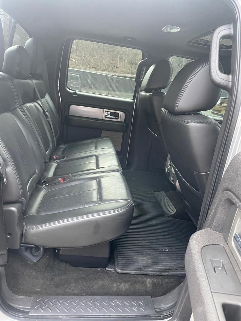 Ford F-150 SVT Raptor SuperCrew 5.5-ft. Bed 4WD 2011