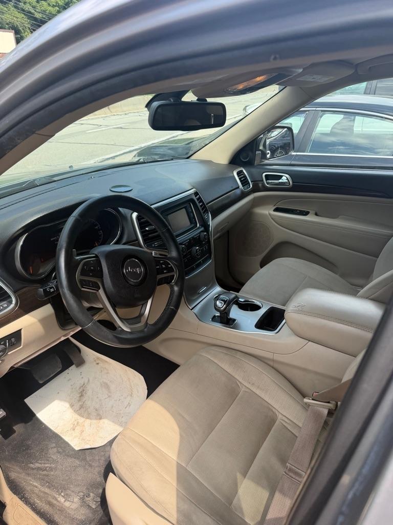 Jeep Grand Cherokee Laredo 4WD 2014