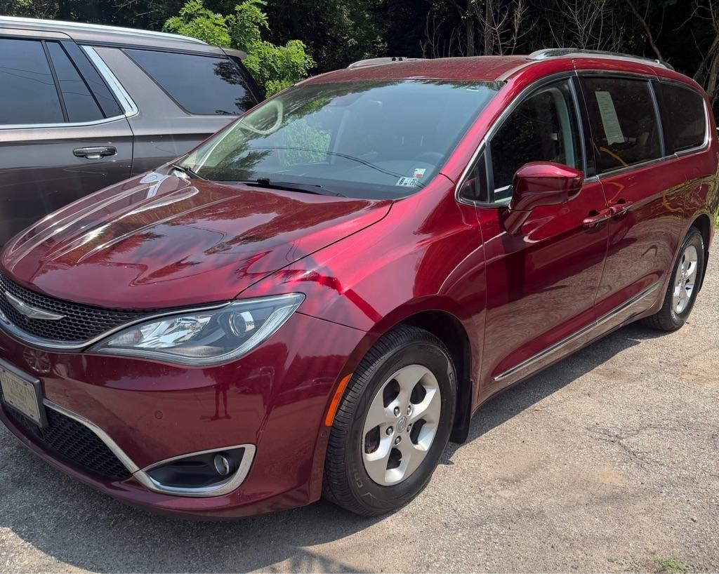 Chrysler Pacifica Touring-L Plus 2017