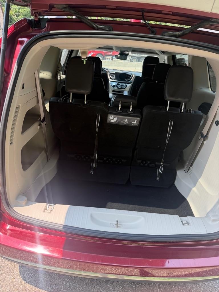 Chrysler Pacifica Touring-L Plus 2017