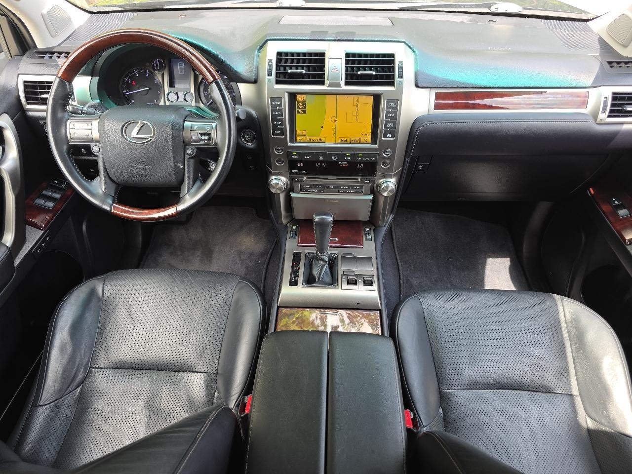 Lexus GX 460 Sport Utility 2011