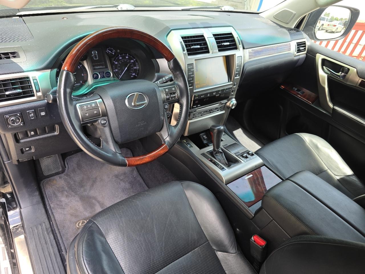 Lexus GX 460 Sport Utility 2011