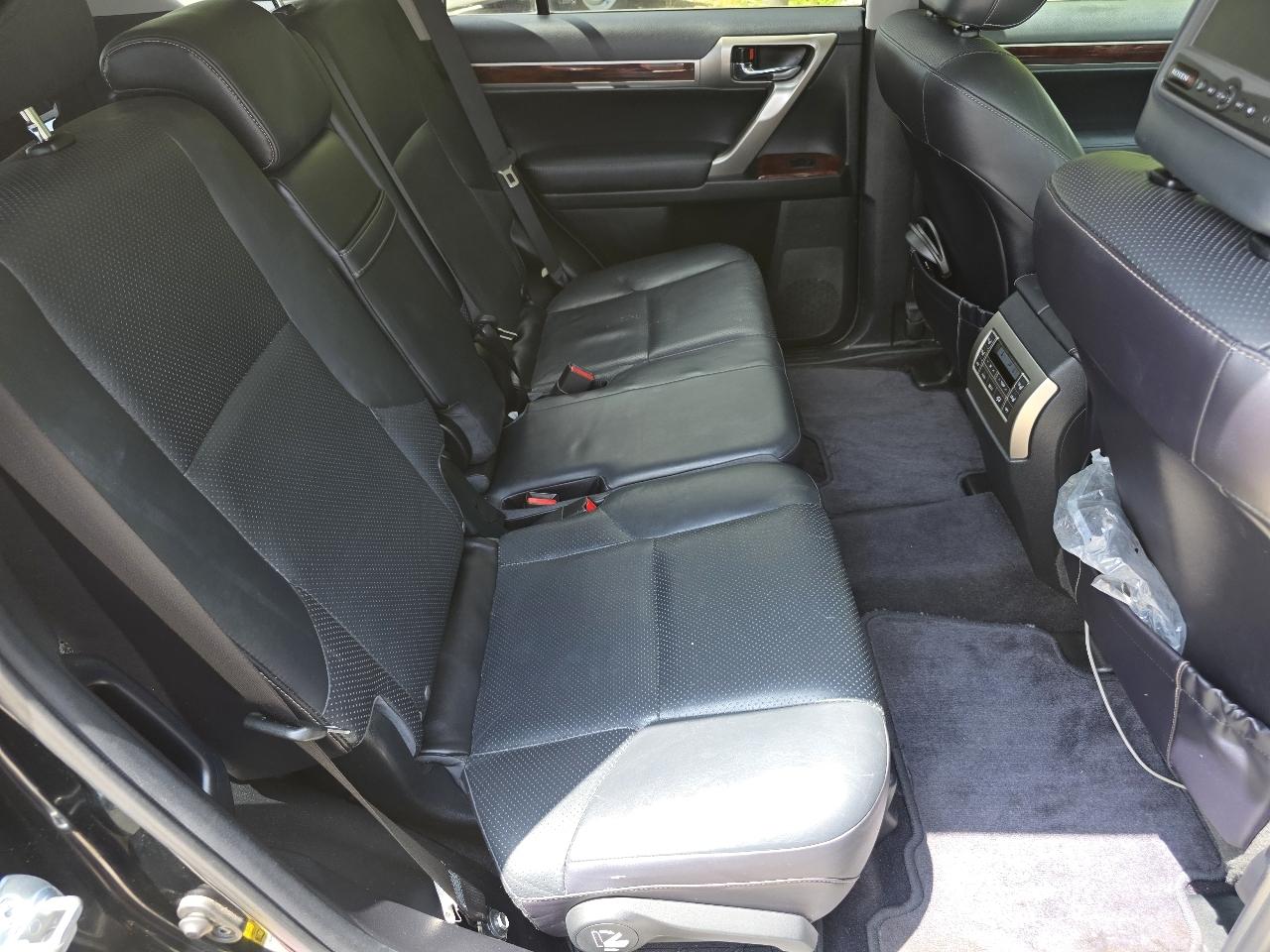 Lexus GX 460 Sport Utility 2011