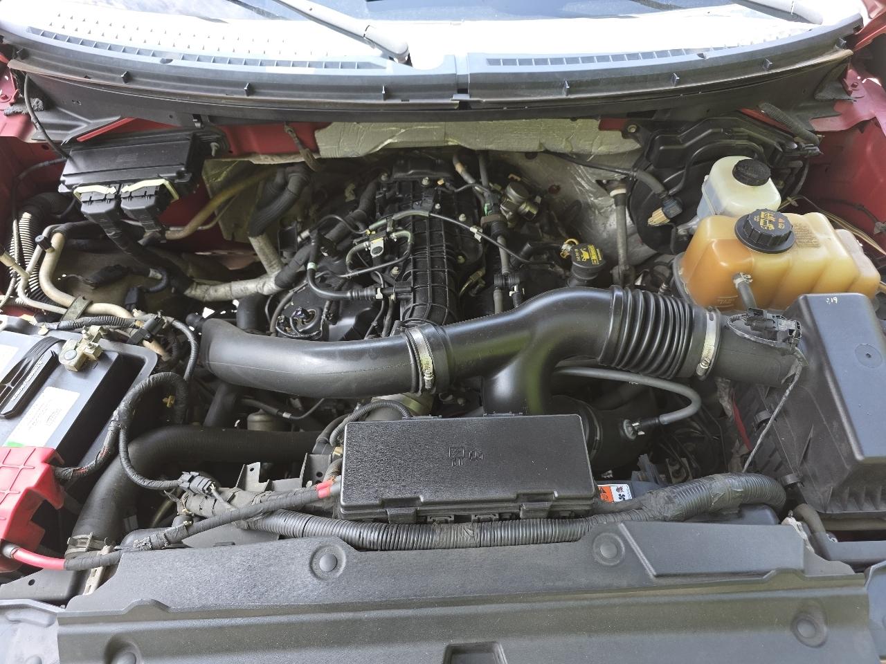 Ford F-150 XL SuperCrew 5.5-ft. Bed 4WD 2013
