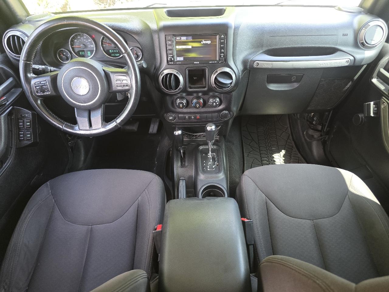 Jeep Wrangler Unlimited Sport 4WD 2015