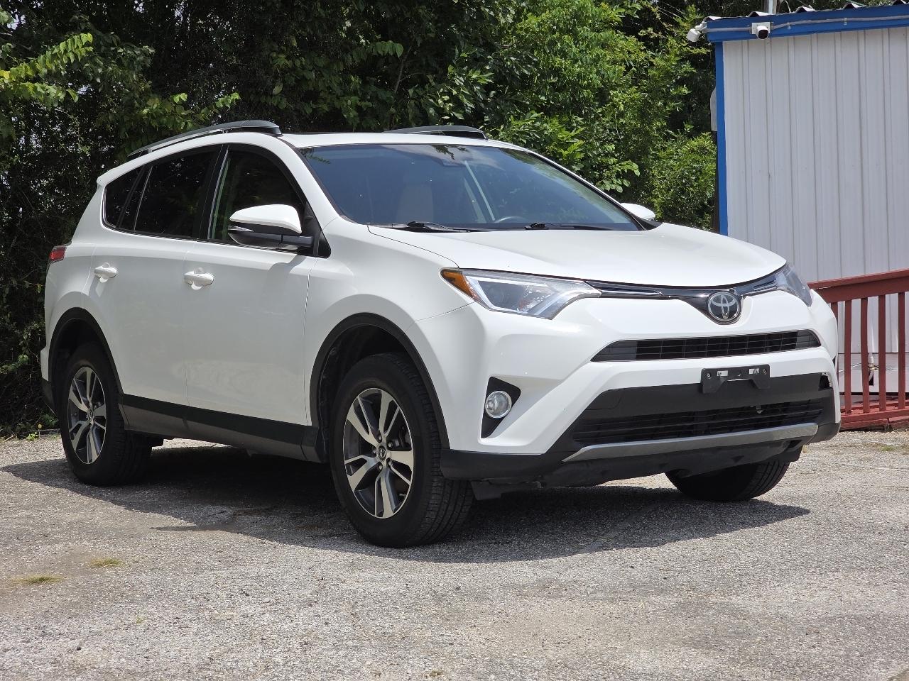 Toyota RAV4 XLE FWD 2018
