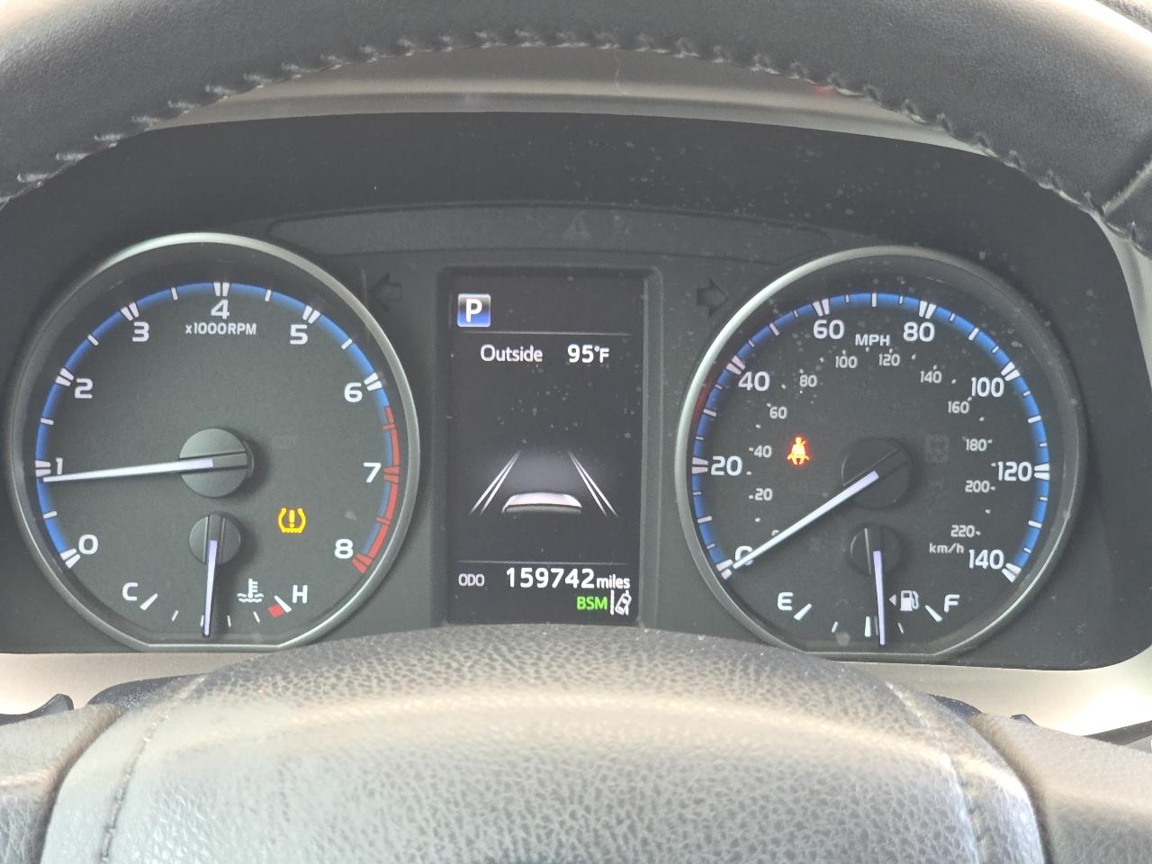 Toyota RAV4 XLE FWD 2018
