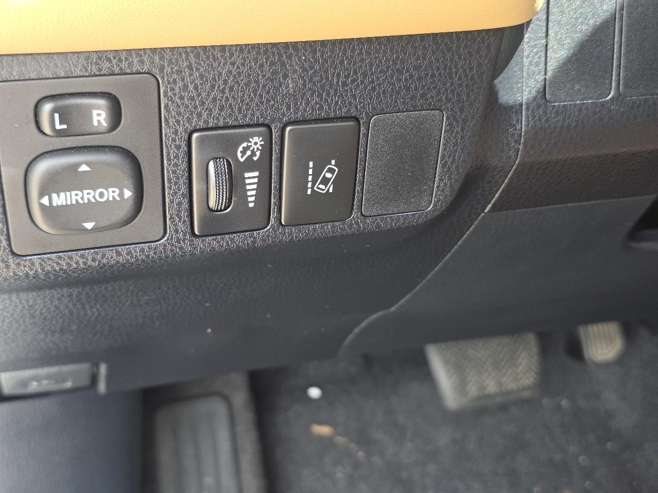 Toyota RAV4 XLE FWD 2018