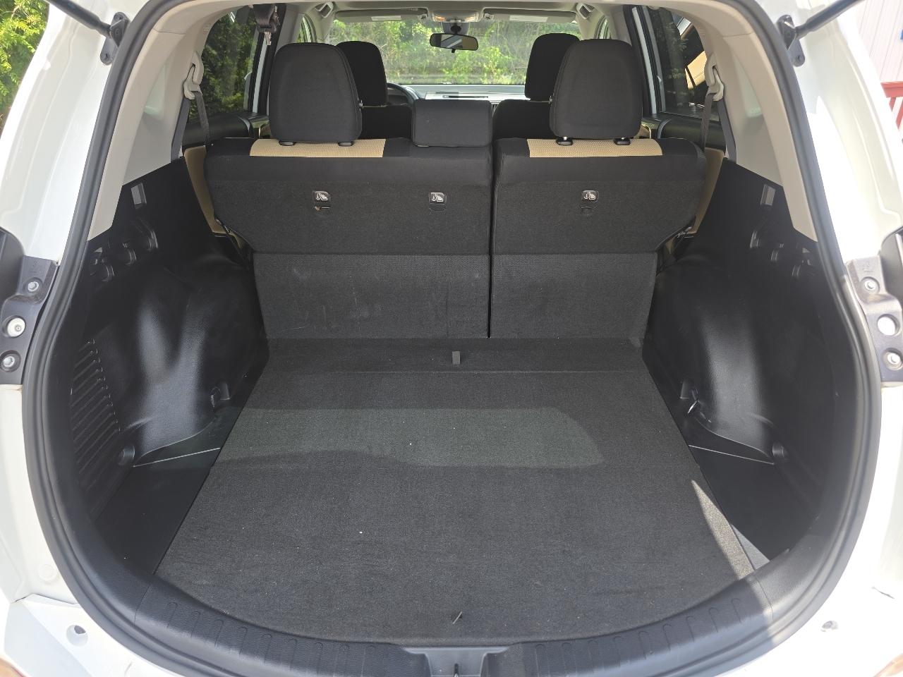 Toyota RAV4 XLE FWD 2018