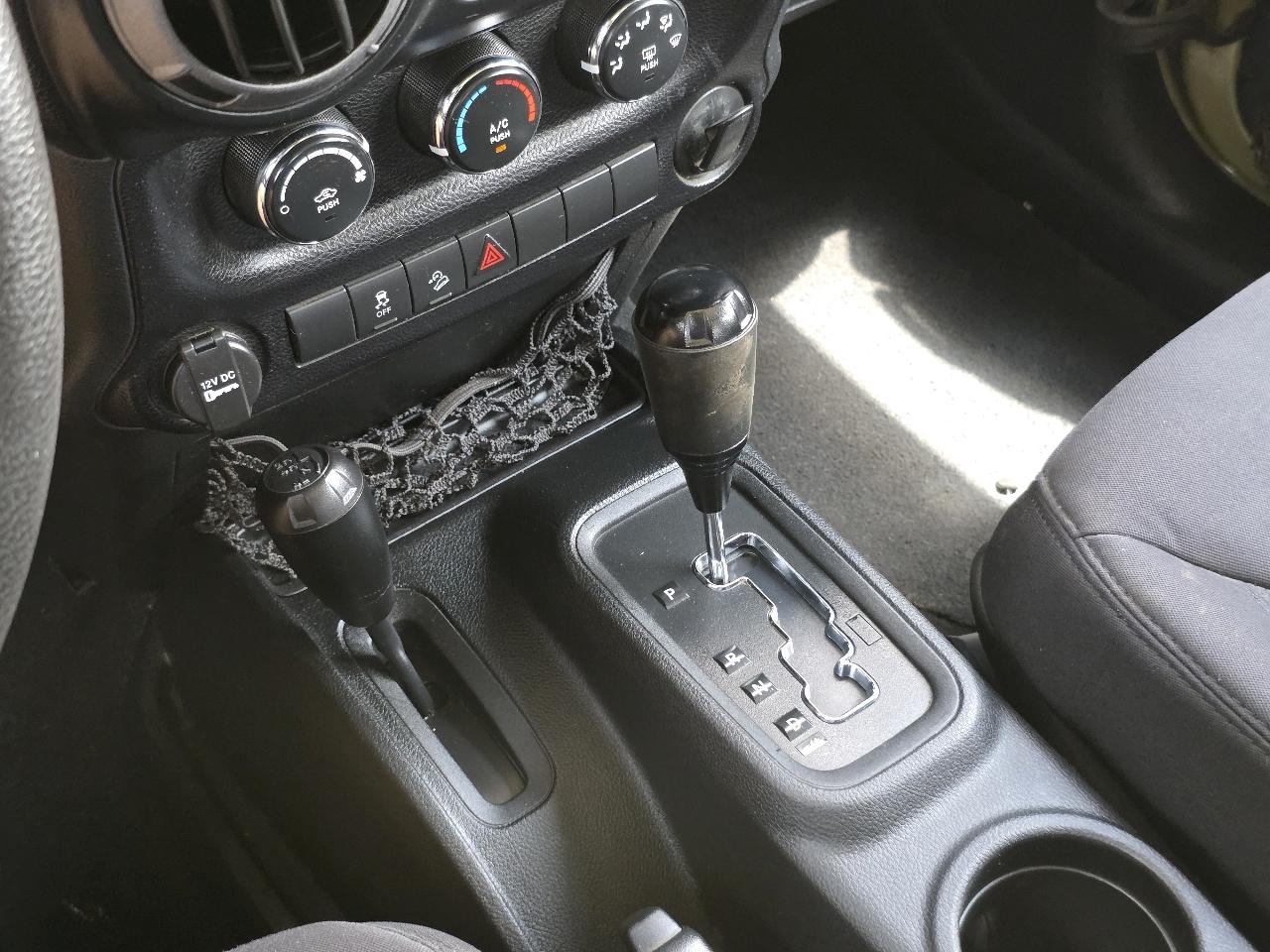 Jeep Wrangler Unlimited Sport 4WD 2013