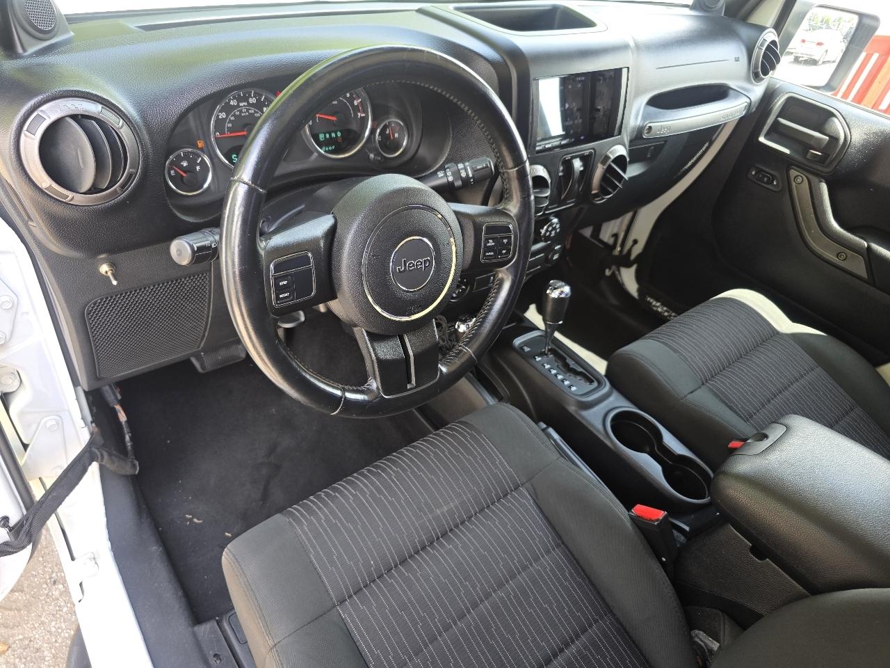 Jeep Wrangler Sport 4WD 2011