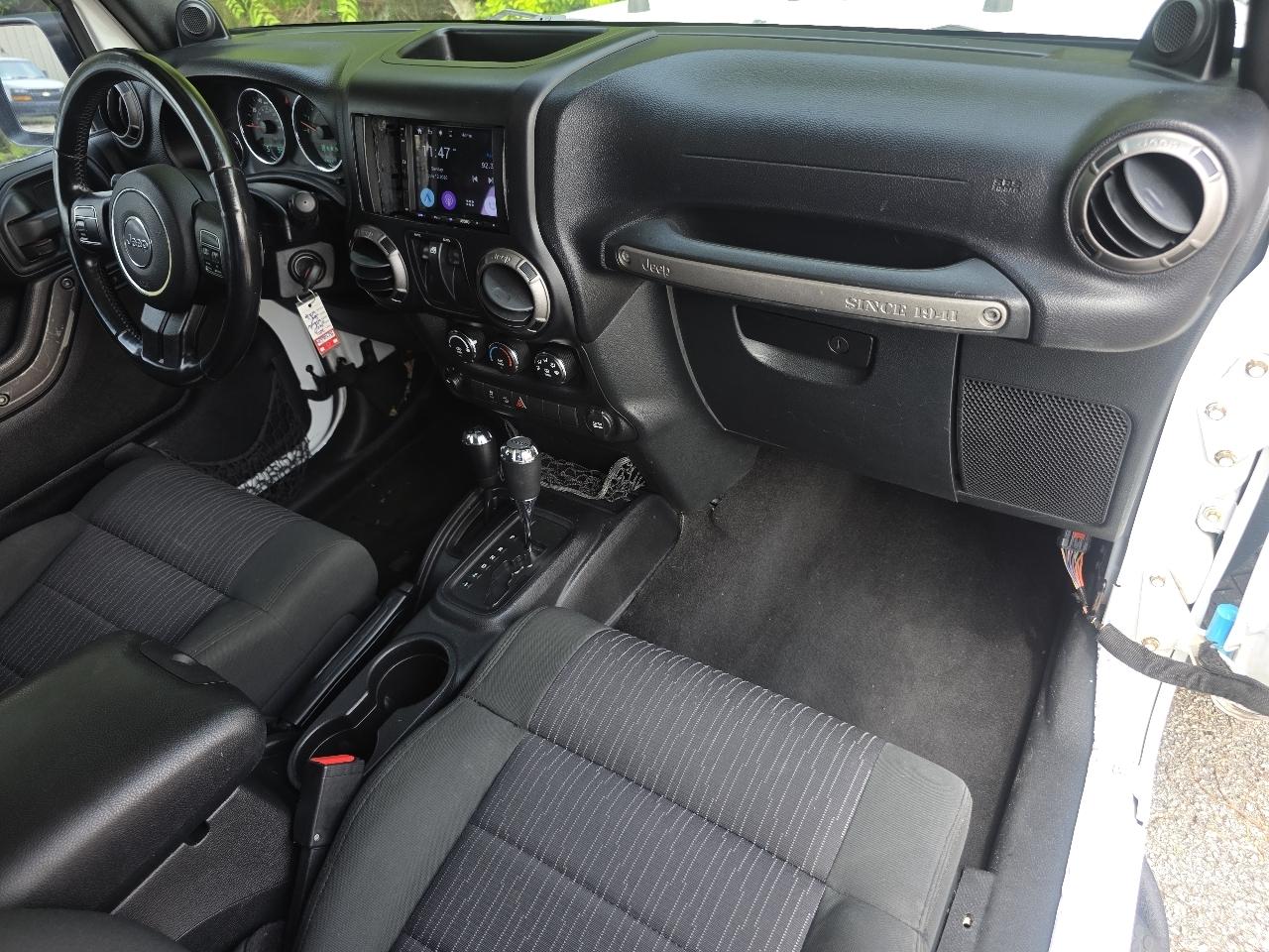 Jeep Wrangler Sport 4WD 2011