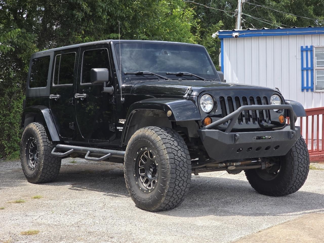 Jeep Wrangler Unlimited Sahara 4WD 2013