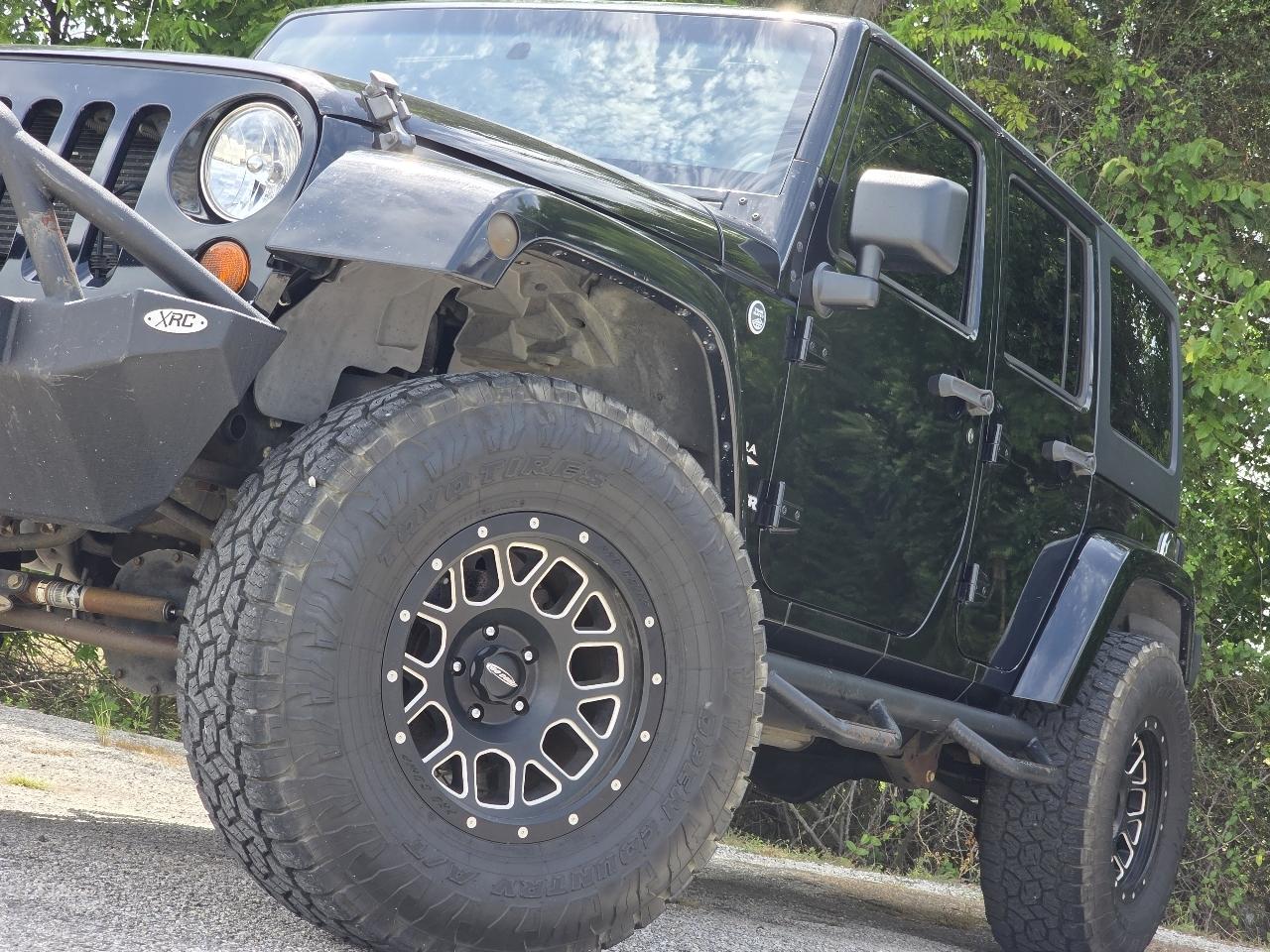 Jeep Wrangler Unlimited Sahara 4WD 2013