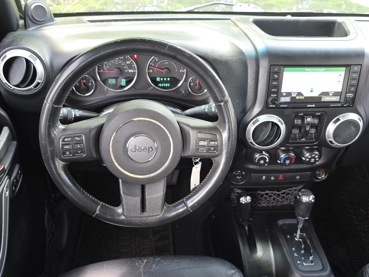 Jeep Wrangler Unlimited Sahara 4WD 2013