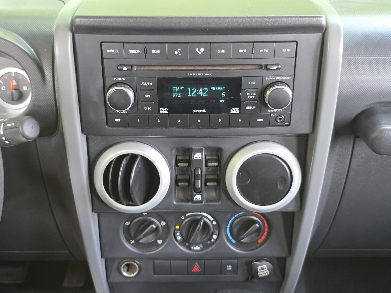 Jeep Wrangler Unlimited Sahara 4WD 2008