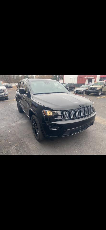 Jeep Grand Cherokee Laredo E 4WD 2021