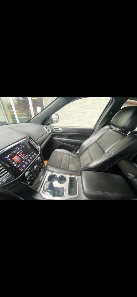 Jeep Grand Cherokee Laredo E 4WD 2021