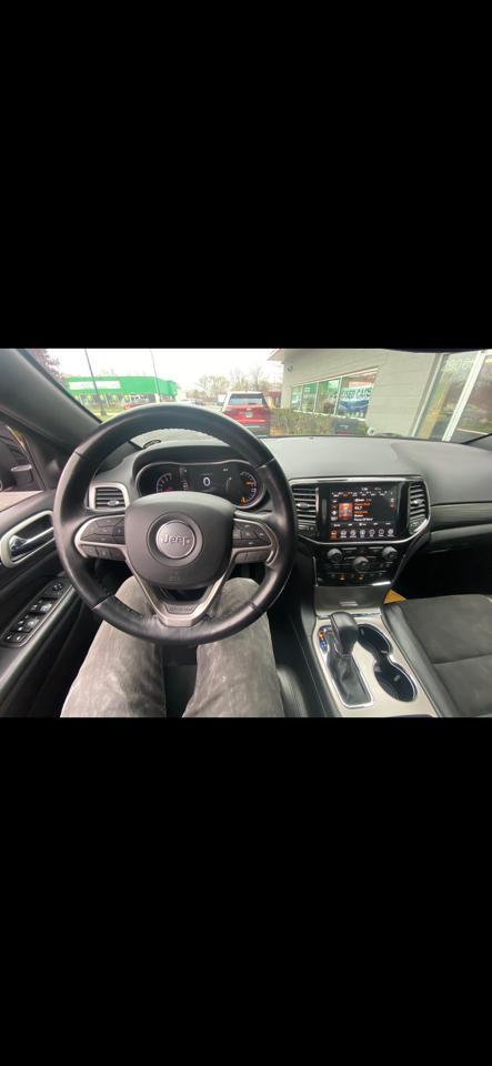 Jeep Grand Cherokee Laredo E 4WD 2021