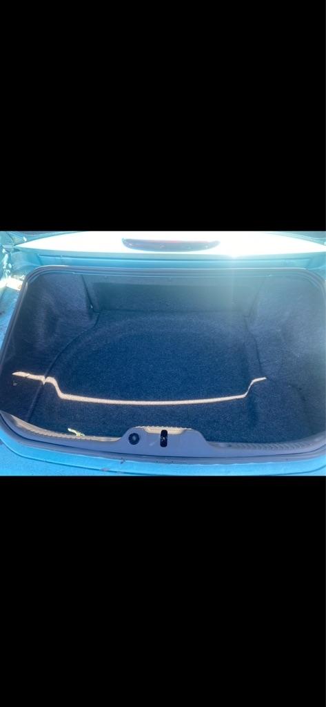 Ford Thunderbird Deluxe 2002