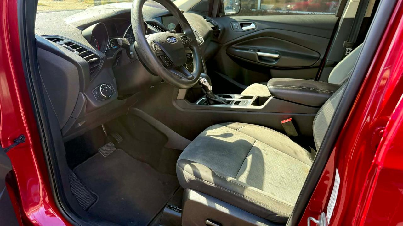 Ford Escape SE FWD 2019