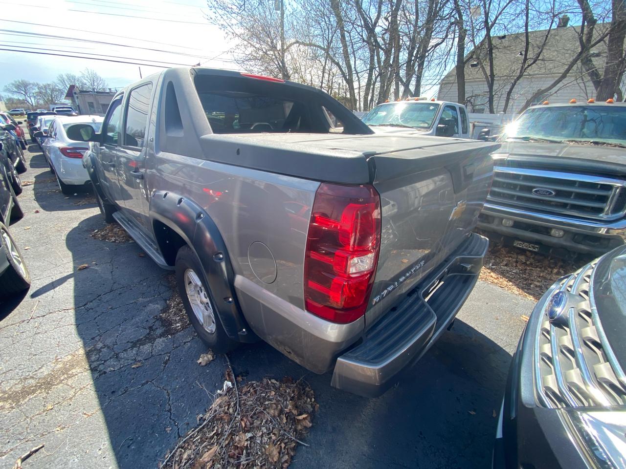 Chevrolet Avalanche LS 4WD 2007