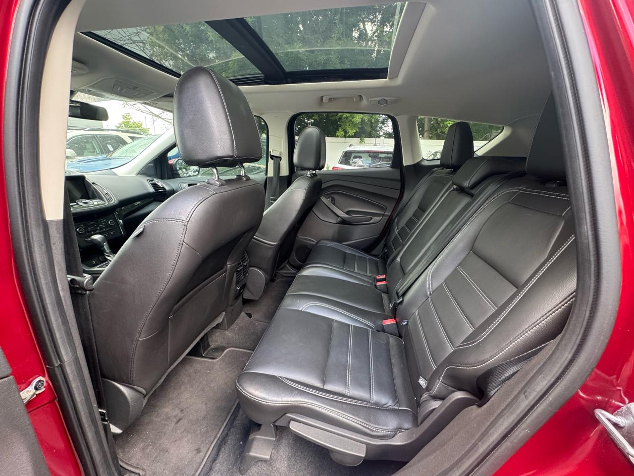 Ford Escape  2017