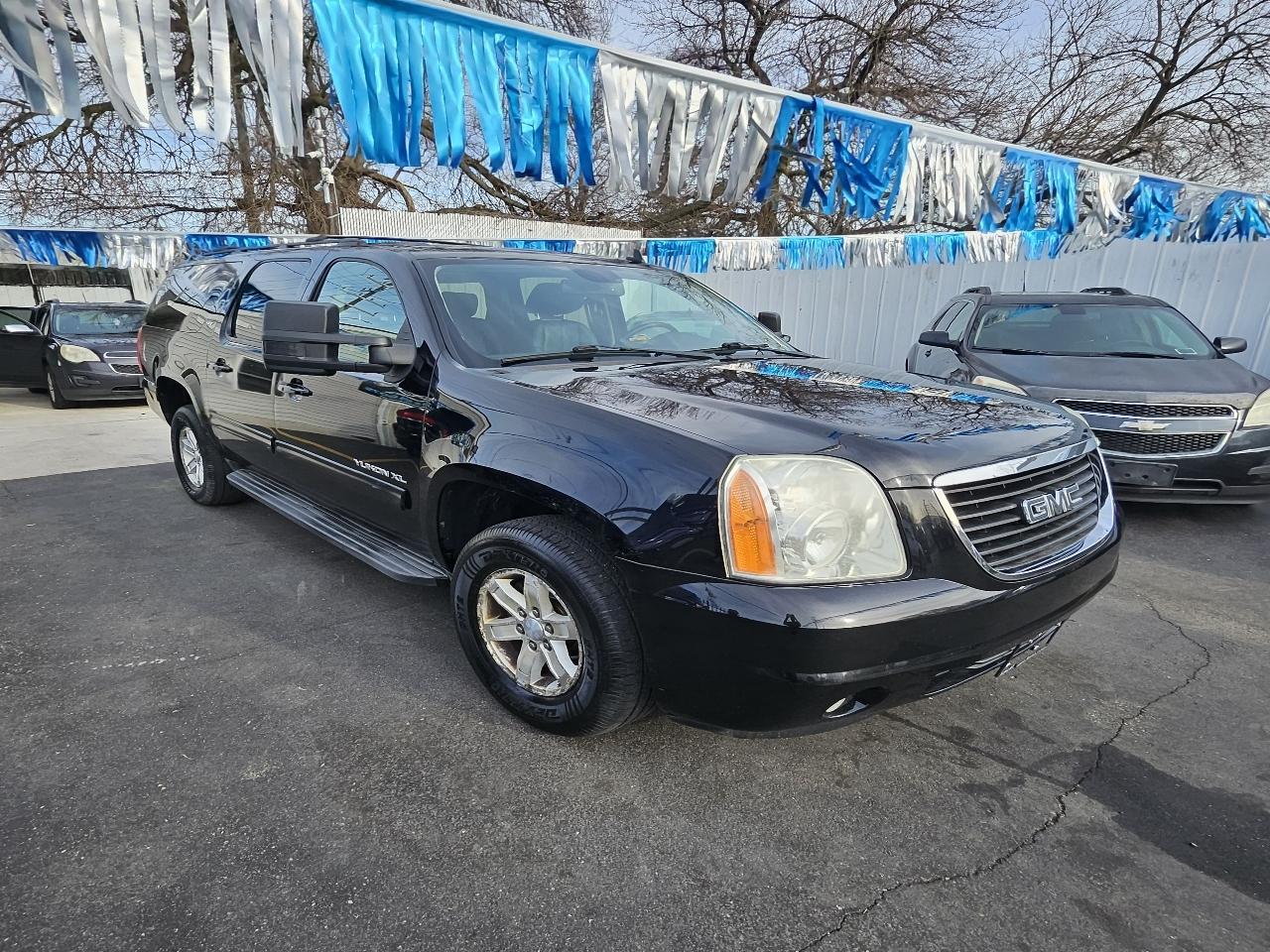 2012 GMC Yukon XL SLT-1 1/2 Ton 4WD