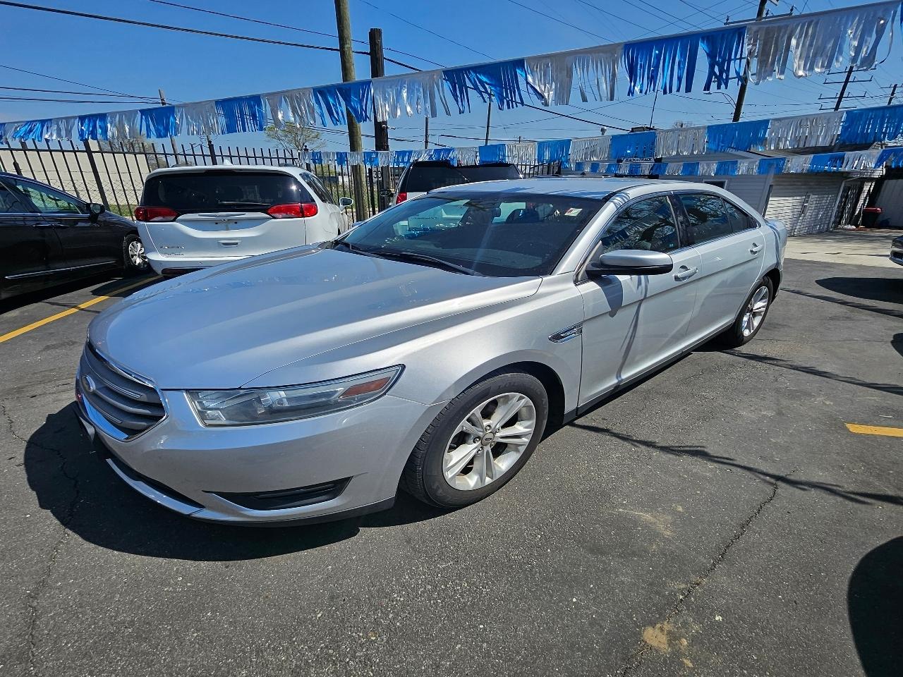 2014 Ford Taurus SEL FWD