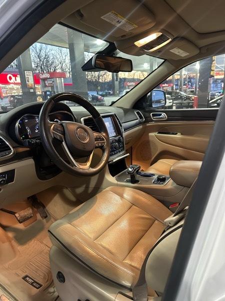 Jeep Grand Cherokee Overland 4WD 2014