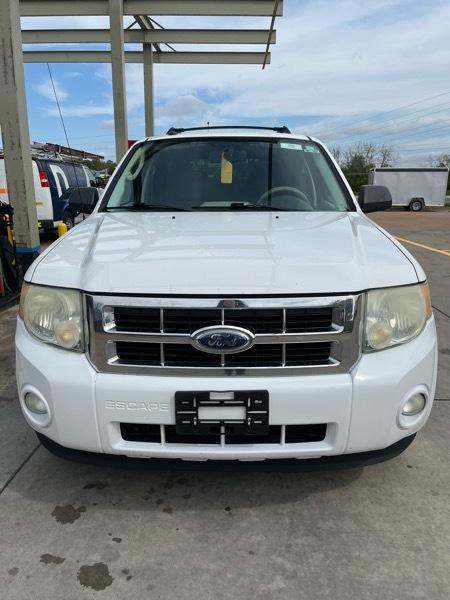 Ford Escape XLT FWD I4 2009