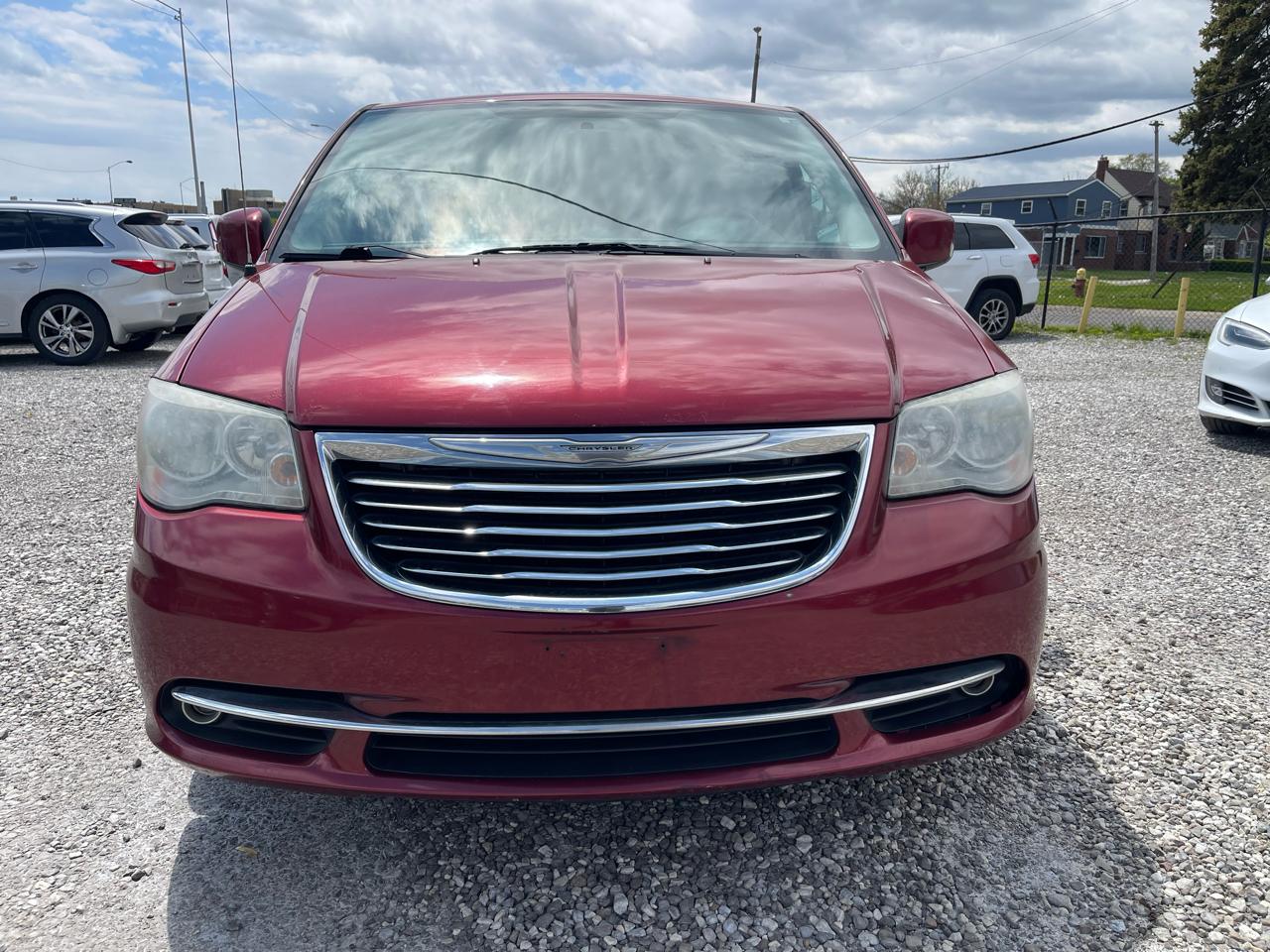 Chrysler Town & Country Touring 2012