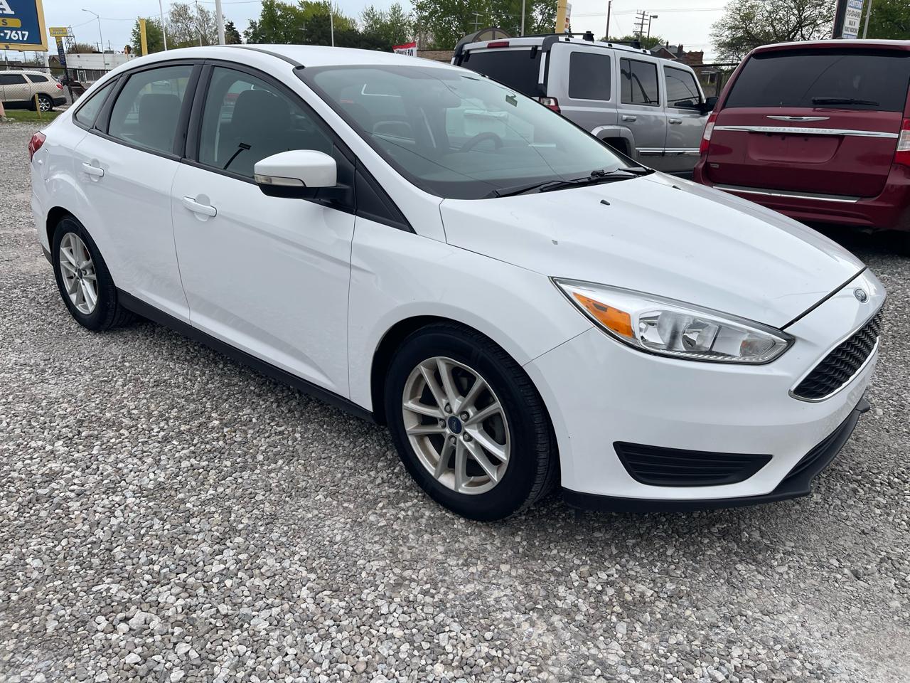 Ford Focus SE Sedan 2016