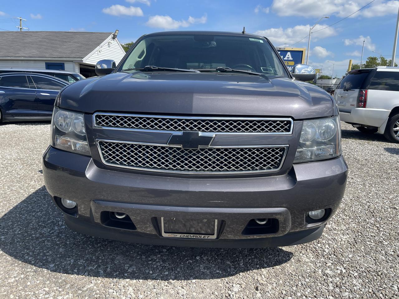 Chevrolet Suburban LTZ 1500 4WD 2011