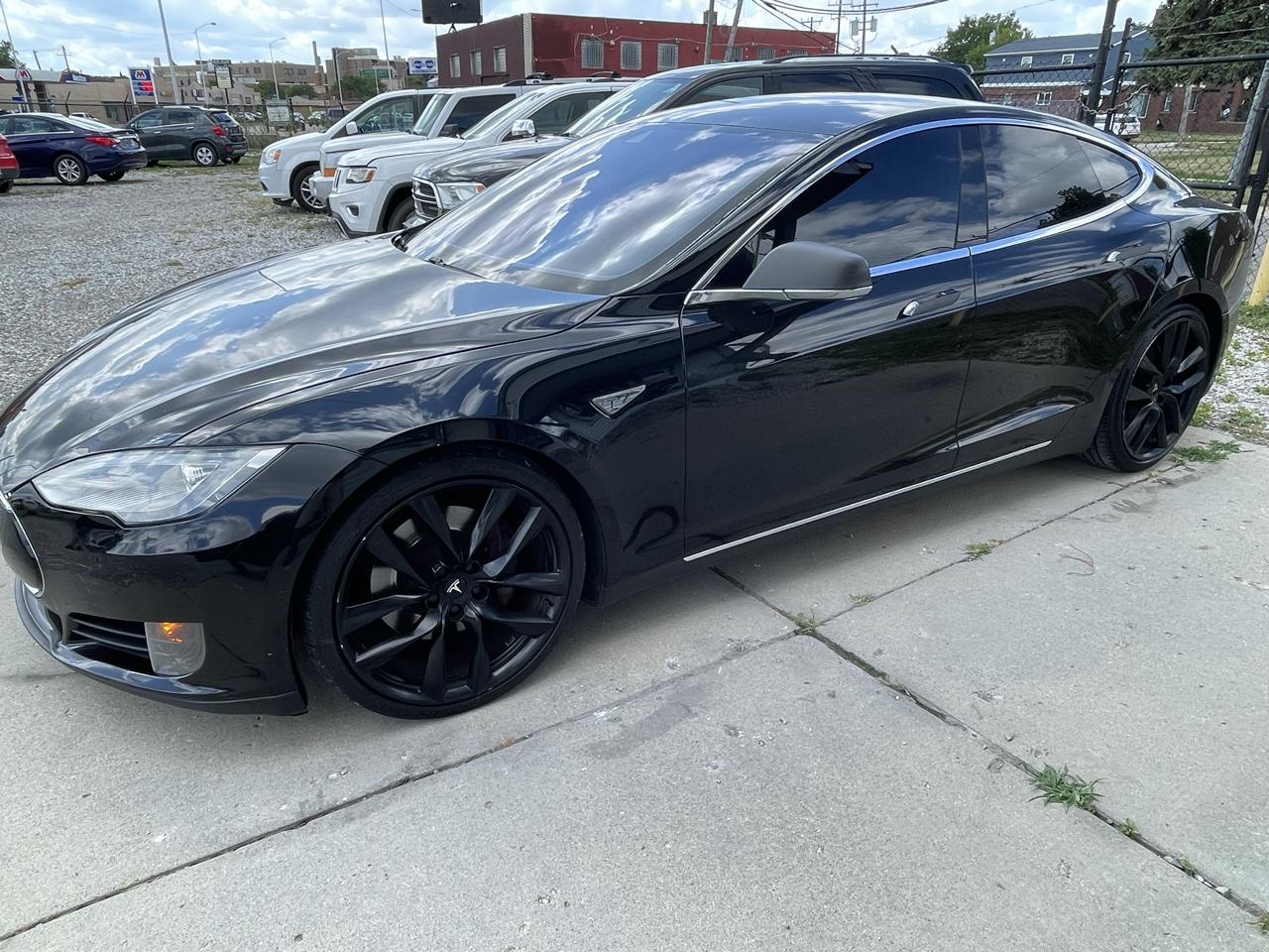 Tesla Model S 85D 2015