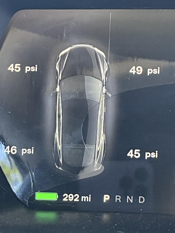 Tesla Model S 85D 2015