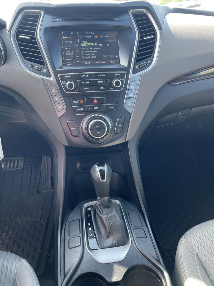 Hyundai Santa Fe SE AWD 2017