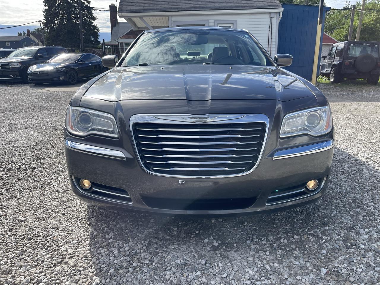 Chrysler 300 AWD 2013
