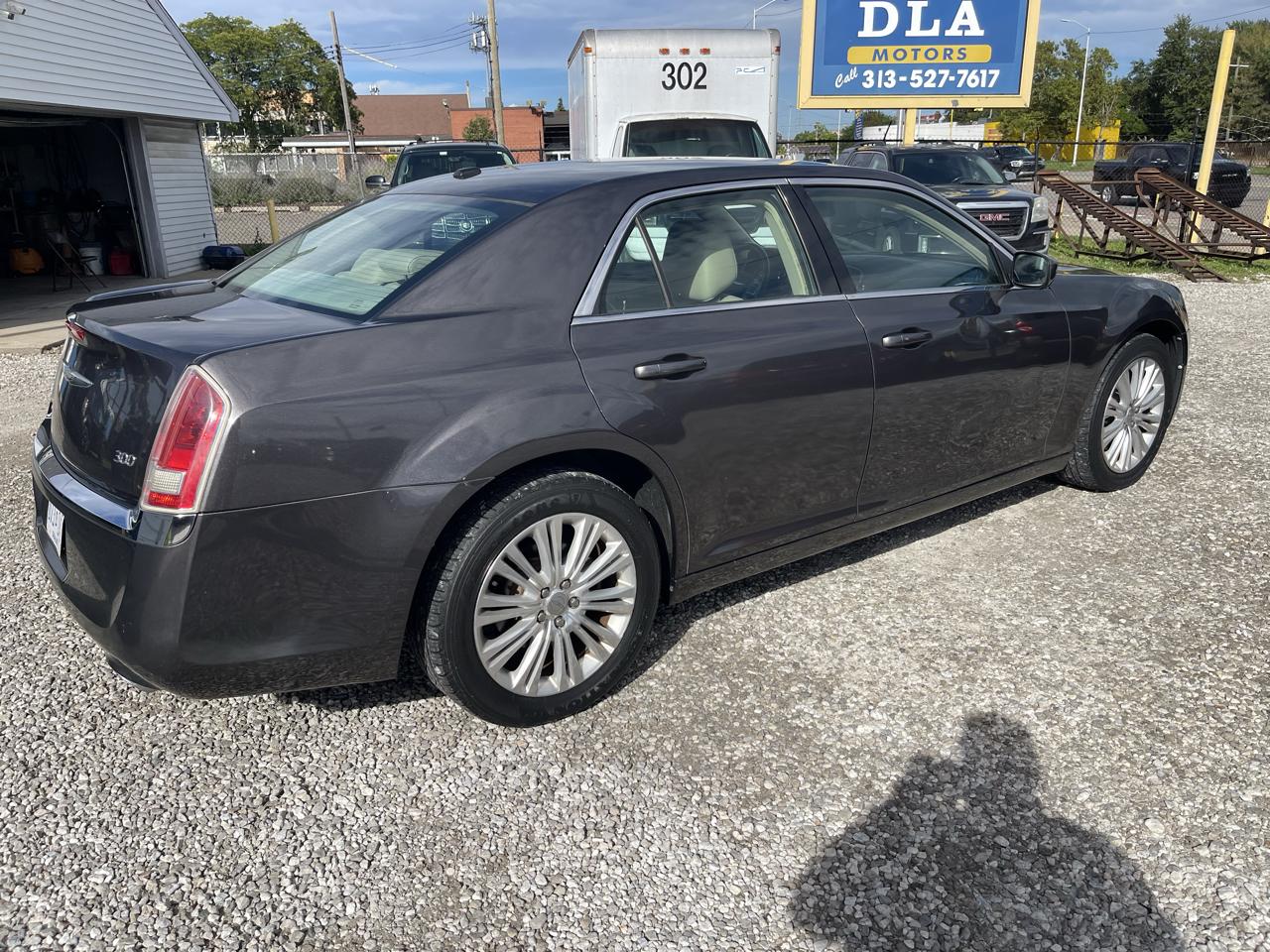 Chrysler 300 AWD 2013