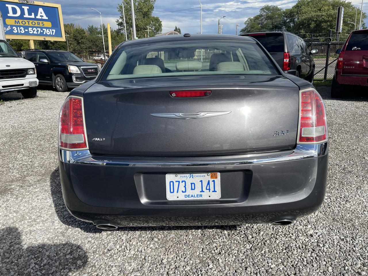 Chrysler 300 AWD 2013