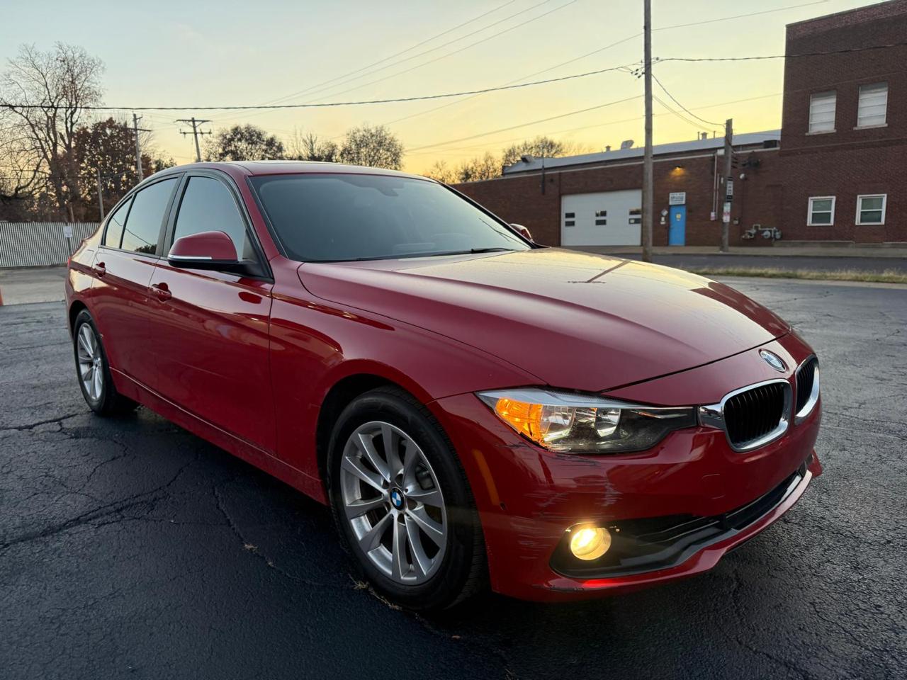 2016 BMW 3 Series 320i