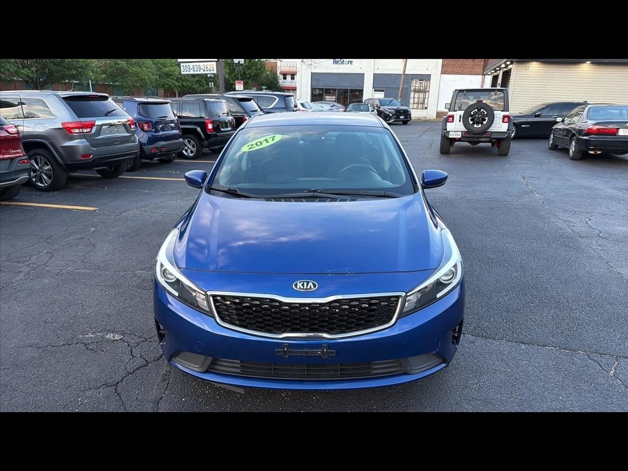 2017 Kia Forte LX AT's photo