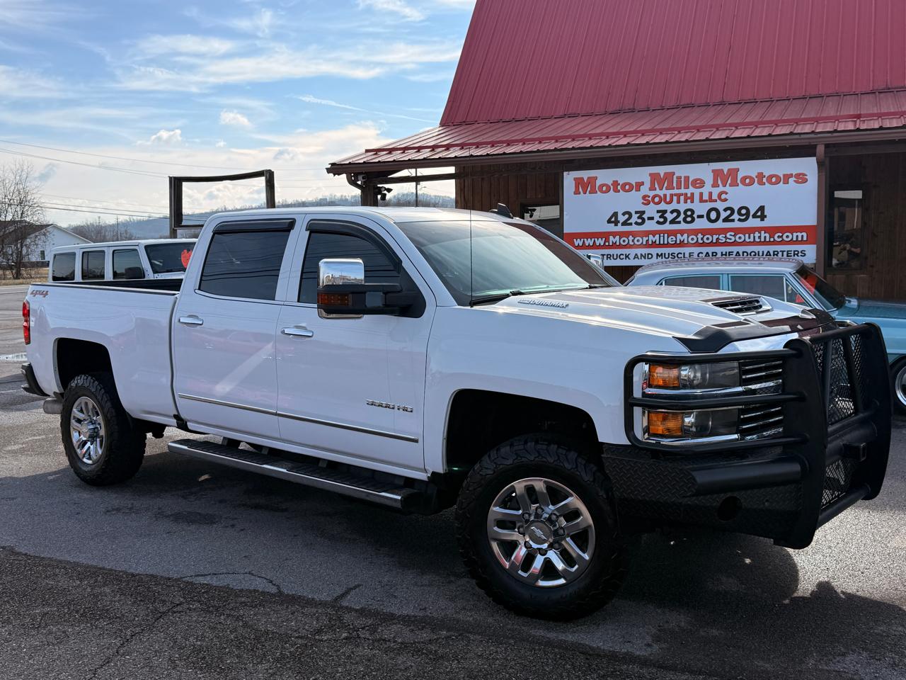 2018 Chevrolet Silverado 3500HD 4WD Crew Cab 154" LTZ