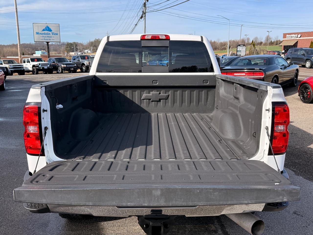 Chevrolet Silverado 3500HD 4WD Crew Cab 154" LTZ 2018